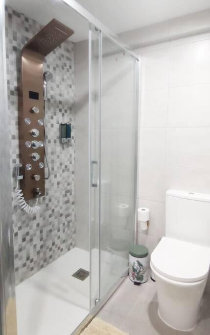 - Lujo - Parking, Maquina Arcade, Wifi Y Netflix Leilighet Oviedo Eksteriør bilde